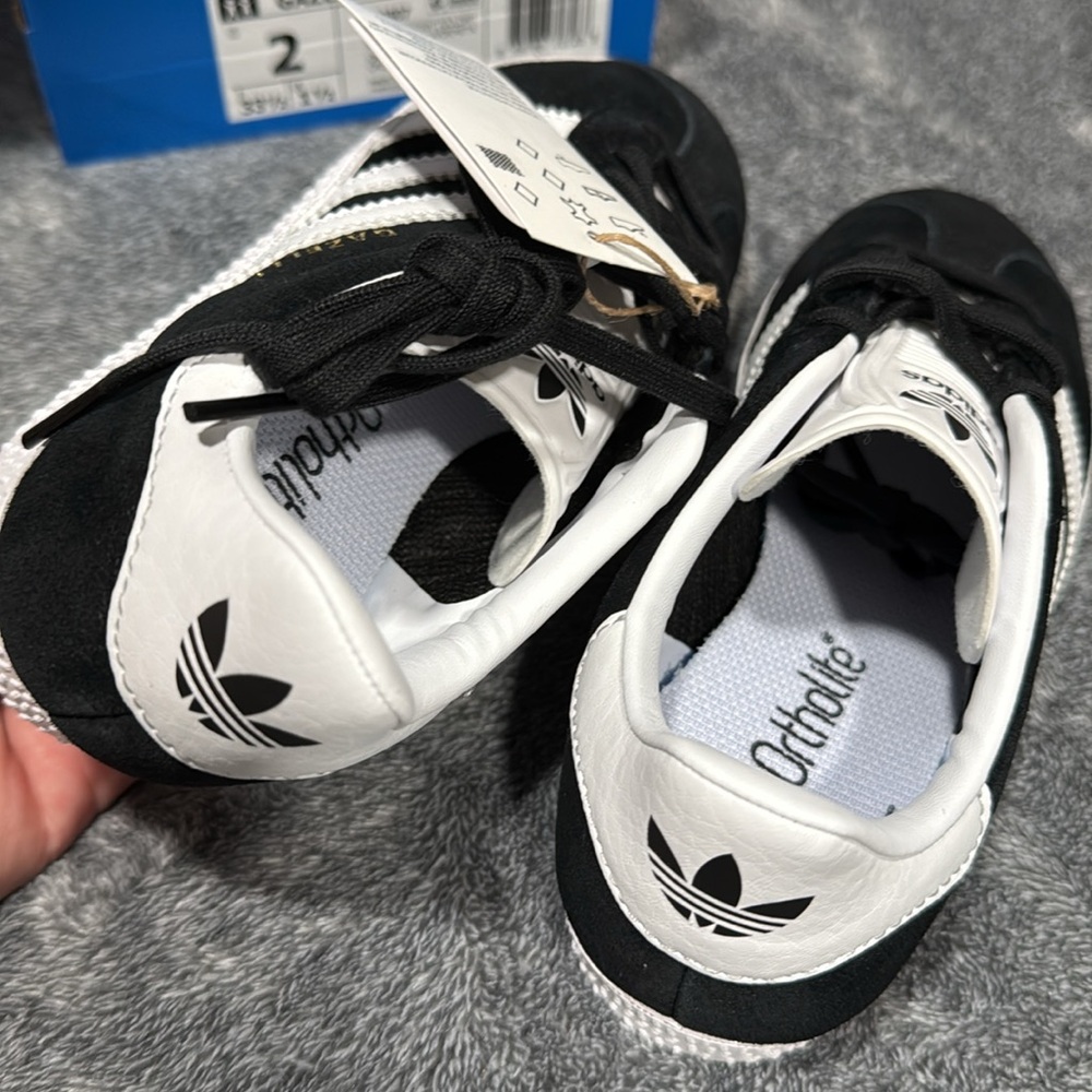 Adidas Gazelle Black and White Classic Sneakers - Picture 6 of 7